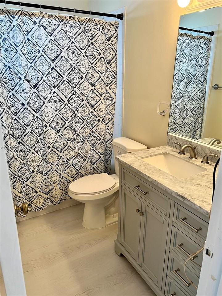 12821 Sw 43rd Dr #229 - Photo 5 of 6