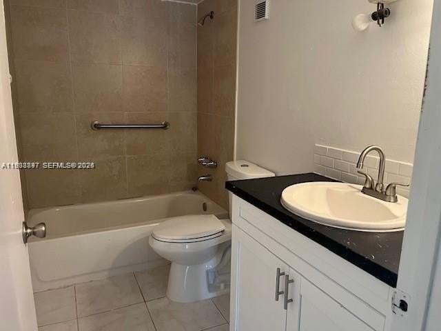 2042 Nw 43rd Ter #1 - Photo 7 of 10