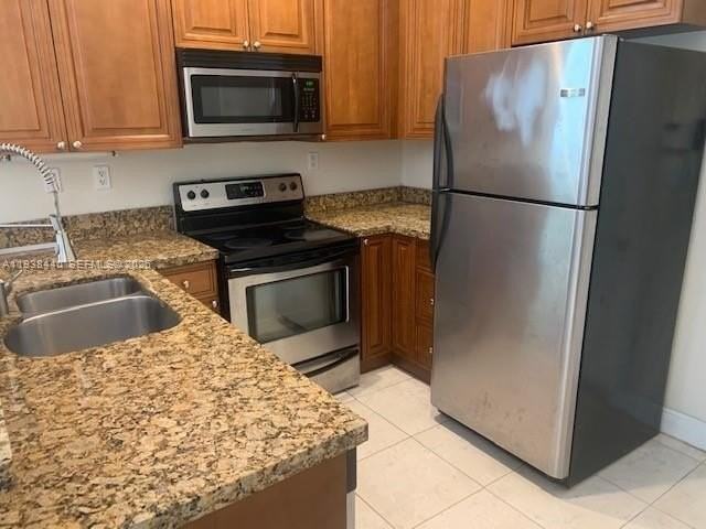 2945 Coconut Ave #2 - Photo 2 of 10