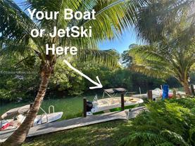 1860 Venice Park Dr #105 - Photo 1 of 1