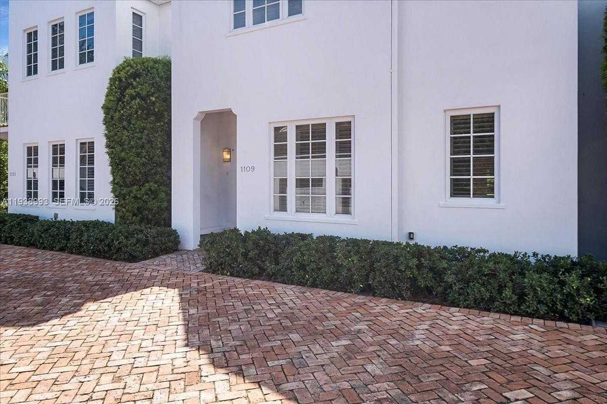 1109 Campo Sano Ave - Photo 2 of 32