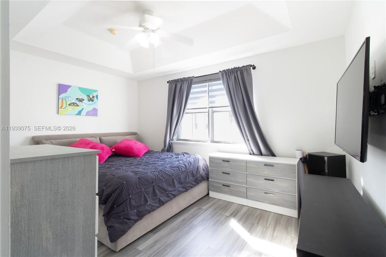 5580 Nw 107th Ave #1214 - Photo 4 of 27