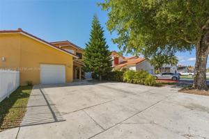 featured image of 10912 Sw 146th Ave #0