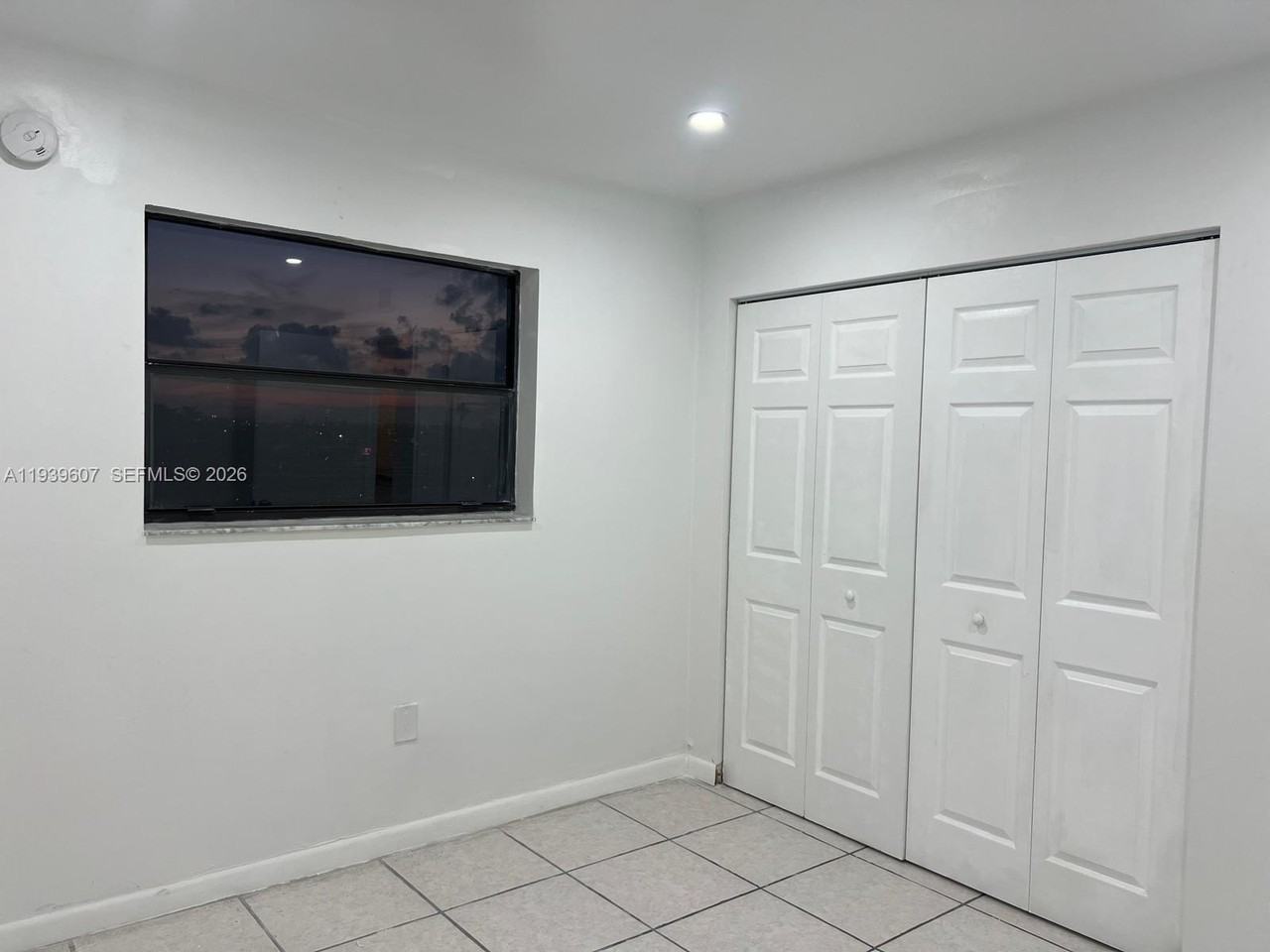 2727 Nw 17th Ter #404 - Photo 6 of 8