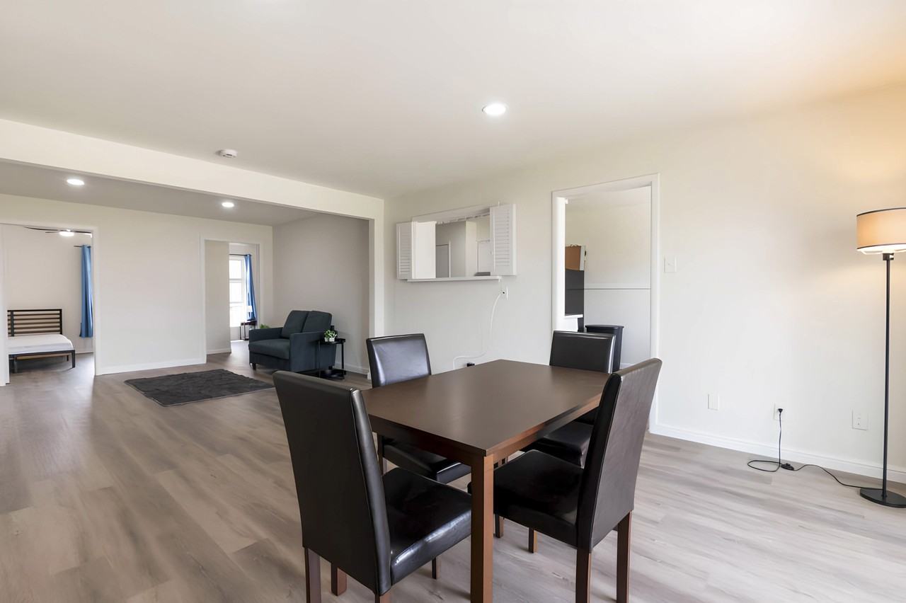 Maureen Dr - Photo 7 of 9