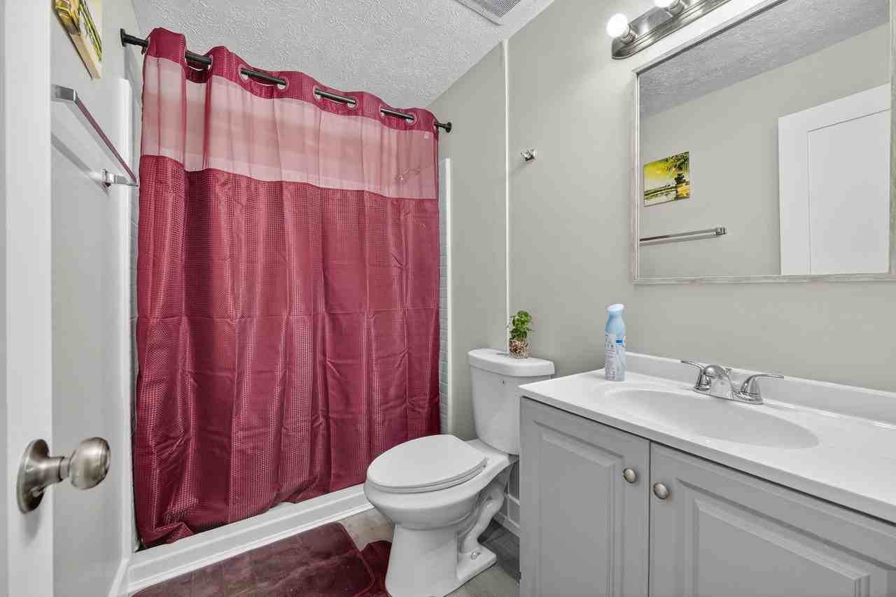 Phillips St - Photo 2 of 8