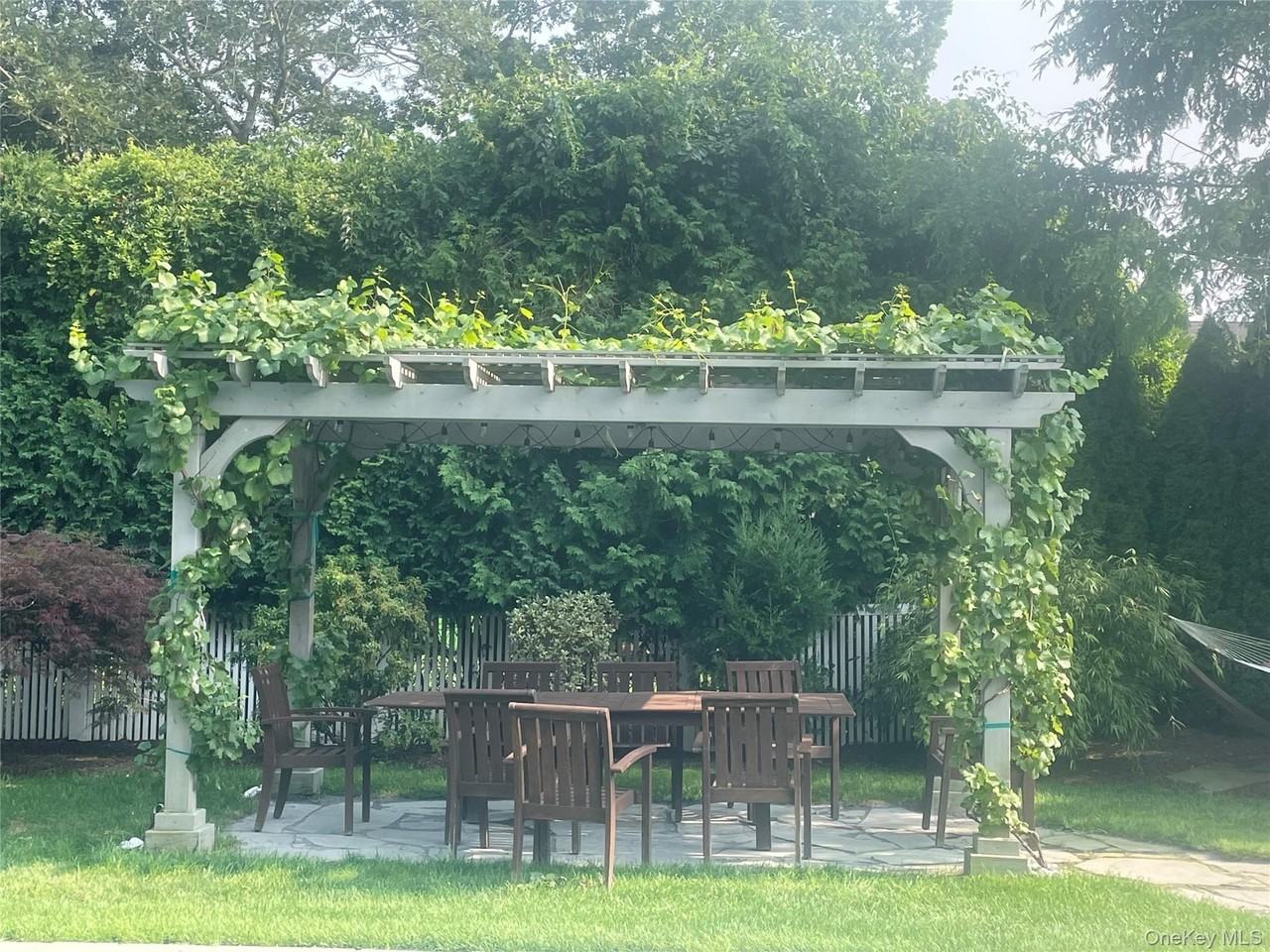 38 Jessup Ave - Photo 6 of 19