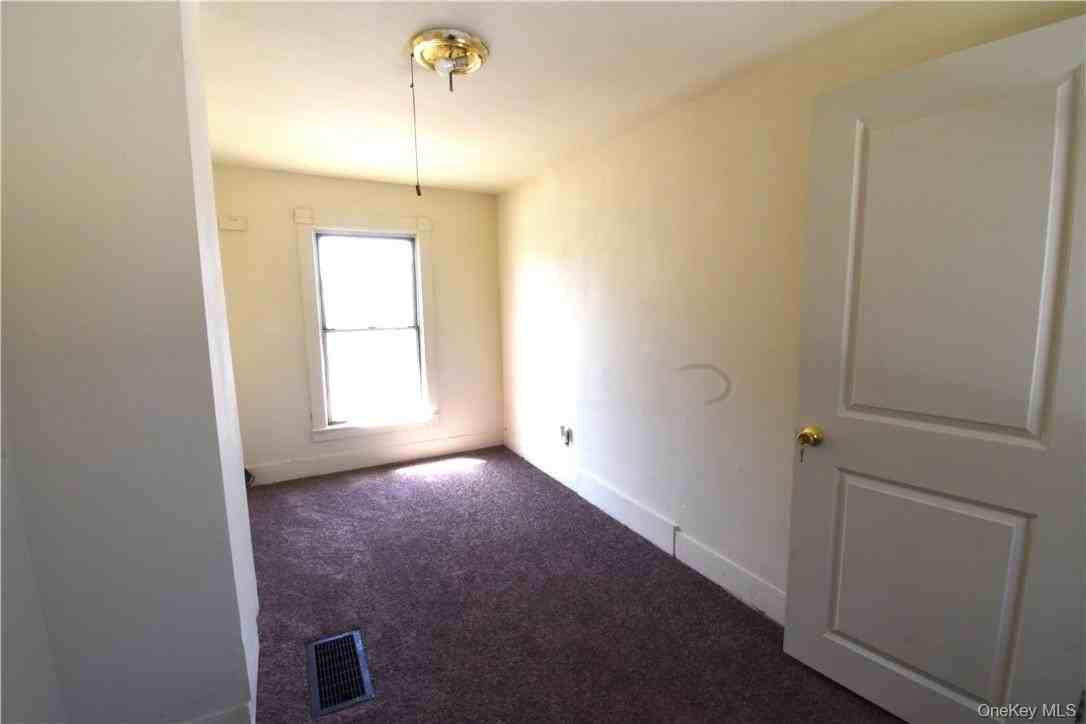 140 140 Front Street - Photo 7 of 10