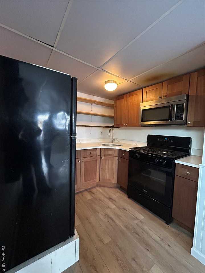 25 Auburn Ave Unit 1 #1 - Photo 2 of 9