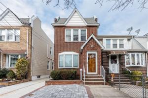 featured image of 24439 89th Ave