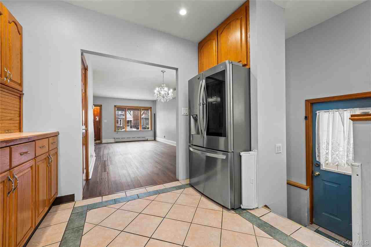 24439 89th Ave - Photo 6 of 12