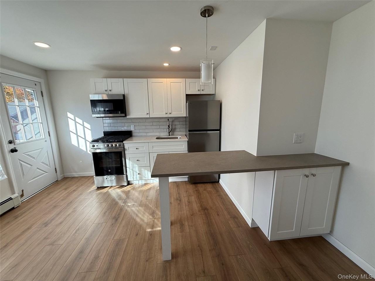 162 Morningside Ave Unit 1 #1 - Photo 4 of 9