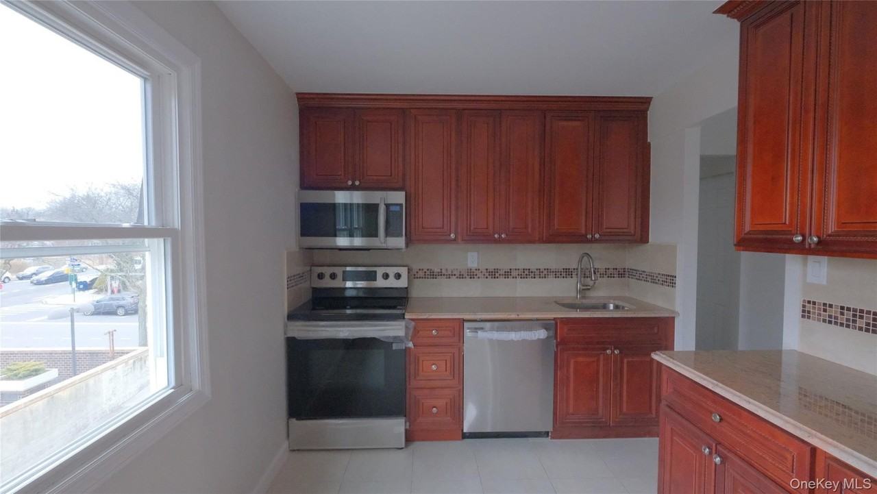 2349 Corporal Kennedy St Unit 2fl #2FL - Photo 4 of 15