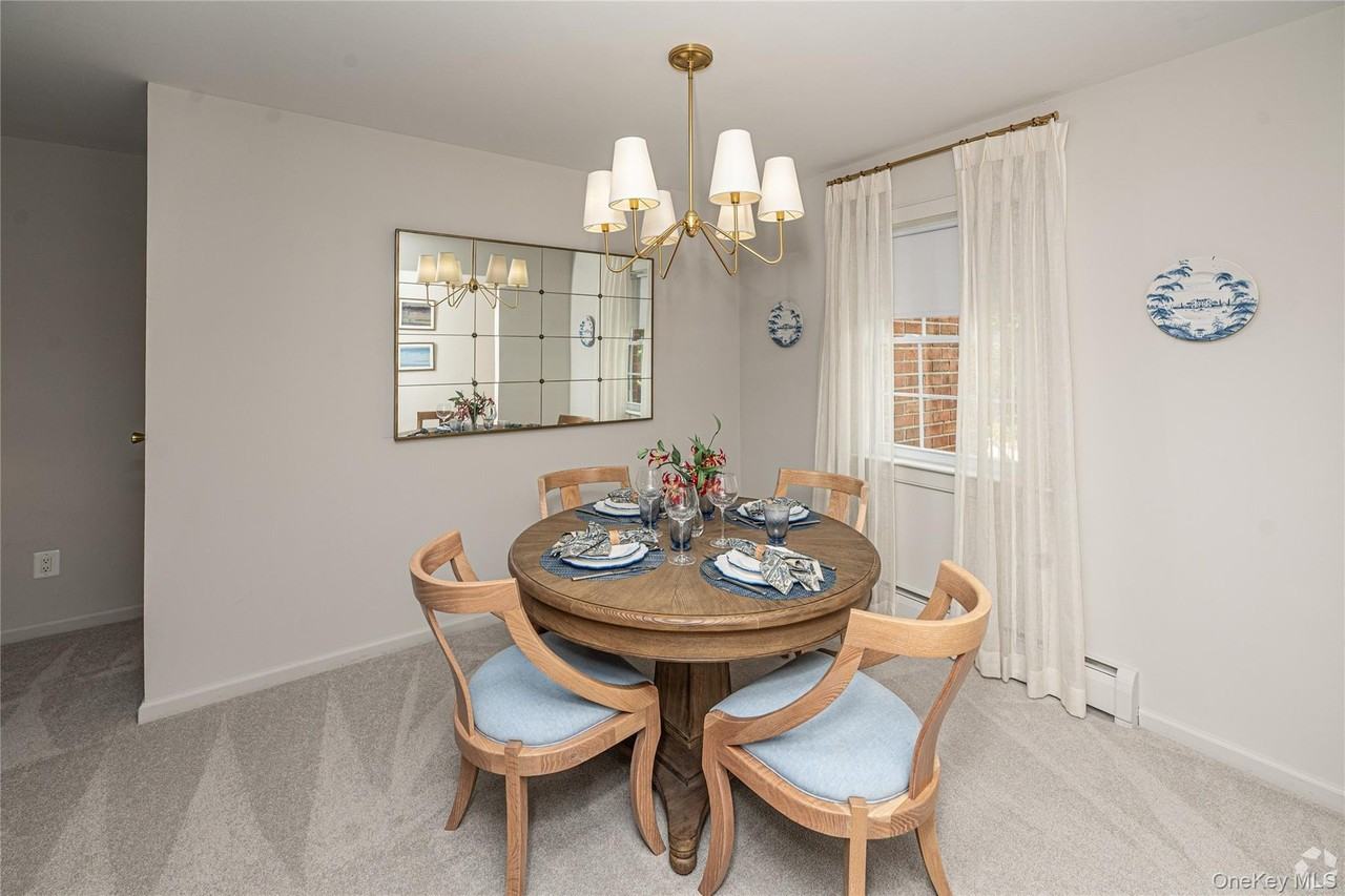 178 Captains Dr - Photo 5 of 13