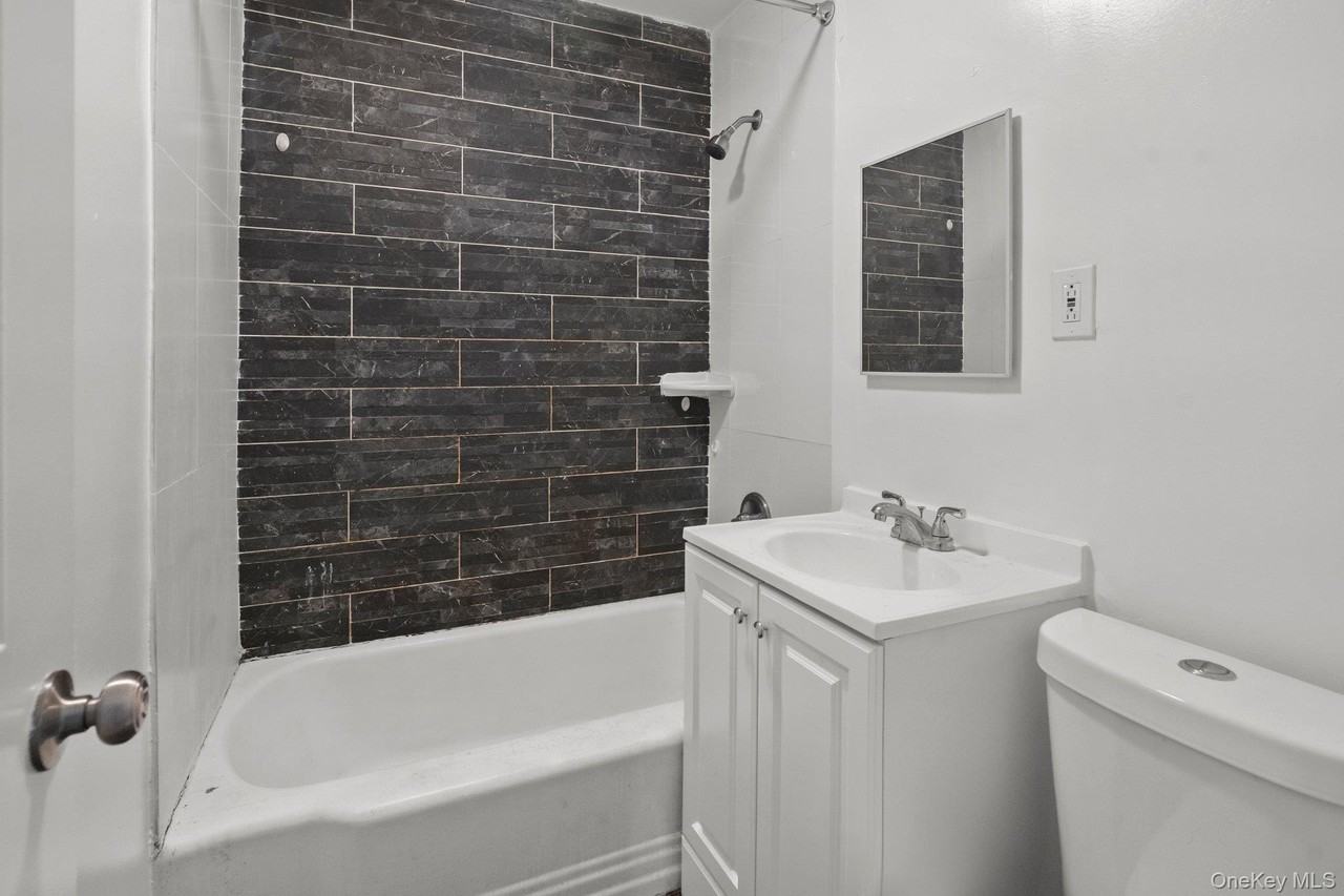 15 Vernon Ter - Photo 4 of 7