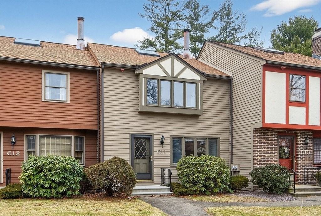 11 Scotty Hollow Dr unit: C #C - Photo 2 of 36