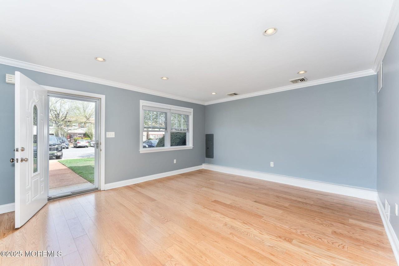 156 Greenwood Loop Rd - Photo 3 of 22