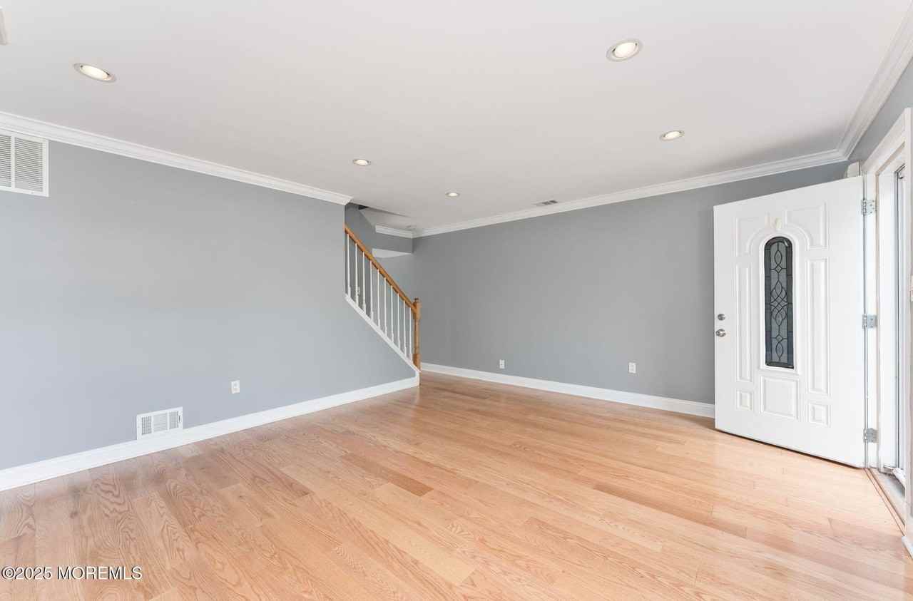 156 Greenwood Loop Rd - Photo 4 of 22