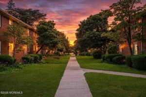 featured image of 364 Westwood Ave Apt 5 #5