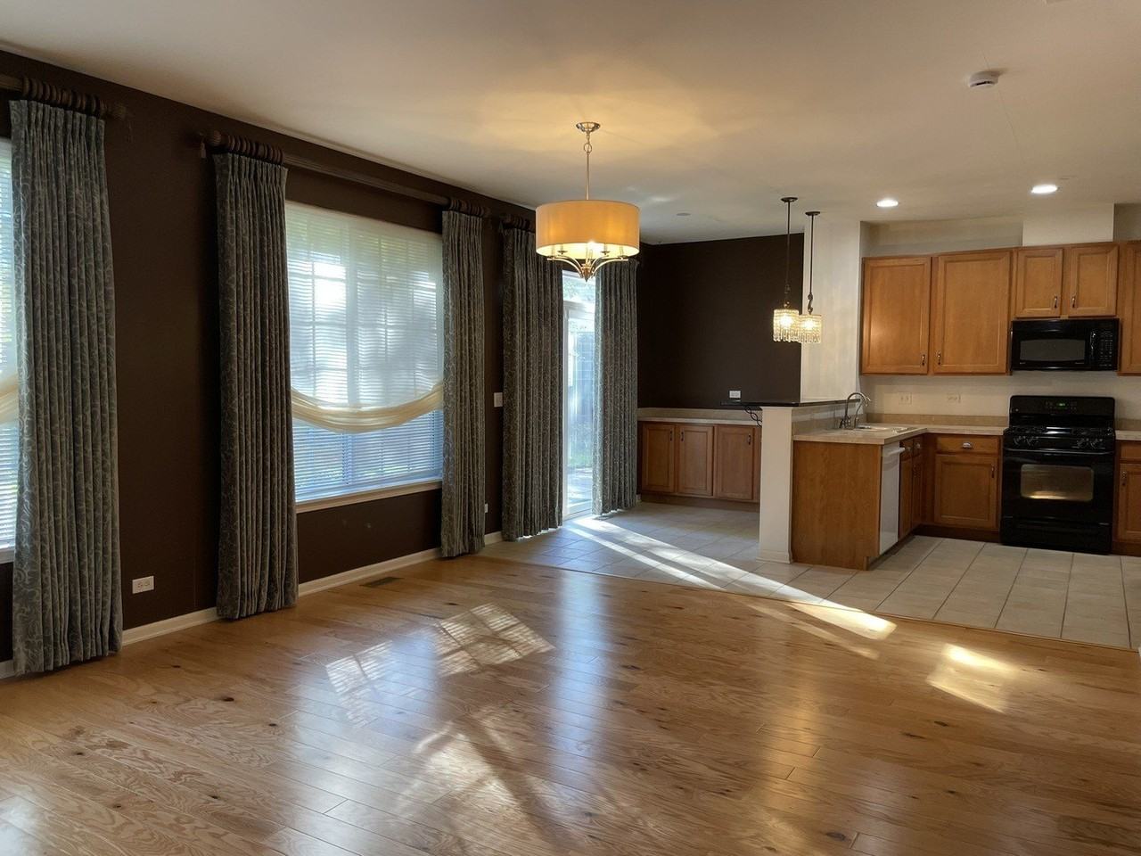 5611 Wildspring Dr - Photo 2 of 29