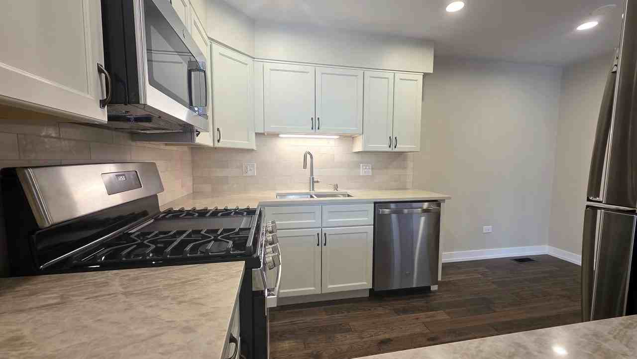 623 S Mckinley Ave Apt 2s #2S - Photo 3 of 11