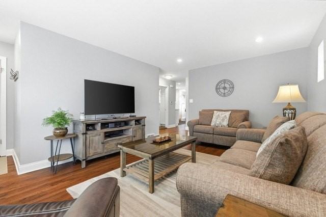 4400 N Opal Ave - Photo 3 of 28