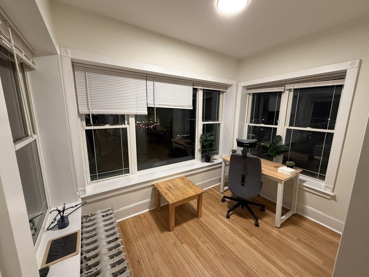 3349 W Eastwood Ave Apt 2 #2 - Photo 5 of 15