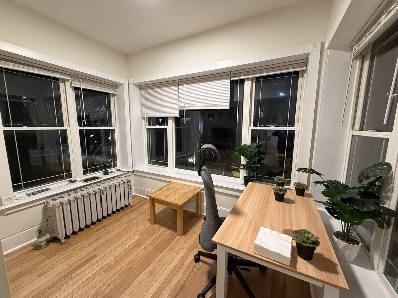 3349 W Eastwood Ave Apt 2 #2 - Photo 6 of 15