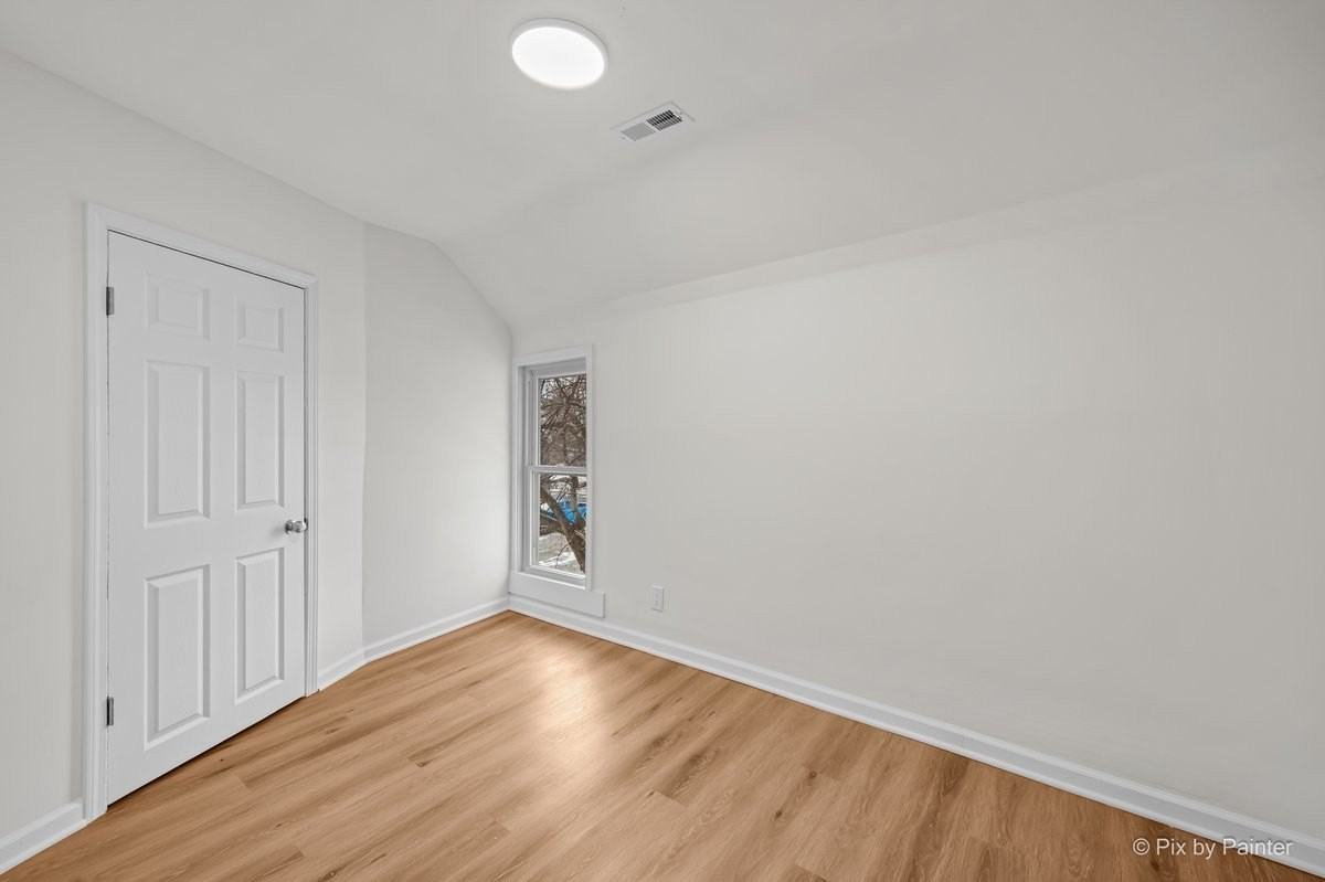 314 Liberty St Apt 2 #2 - Photo 4 of 21