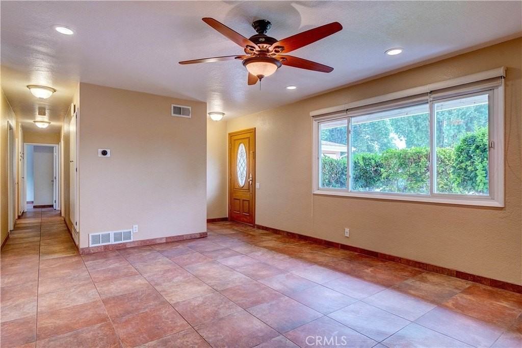 6621 Birchton Ave - Photo 2 of 20