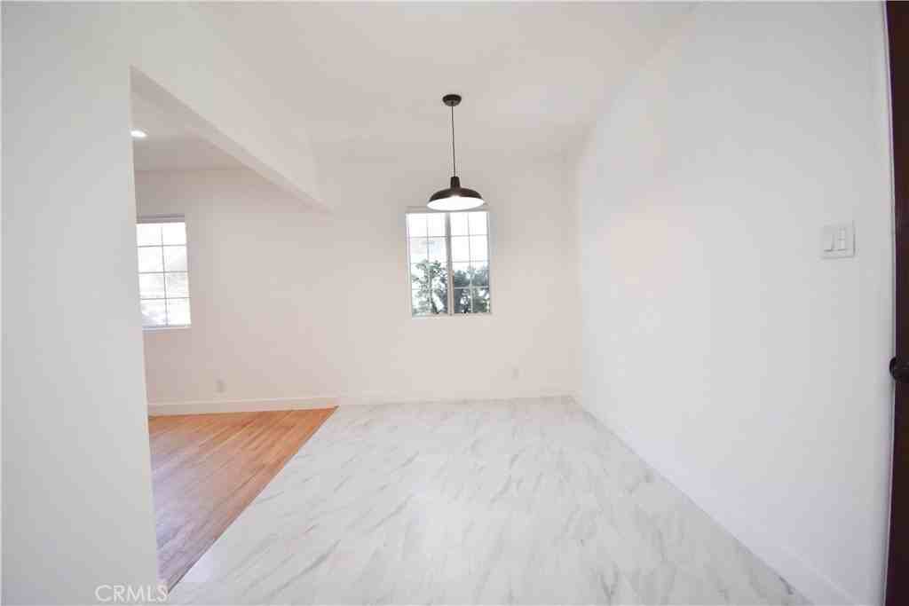 1570 N Verdugo Rd #B - Photo 5 of 12