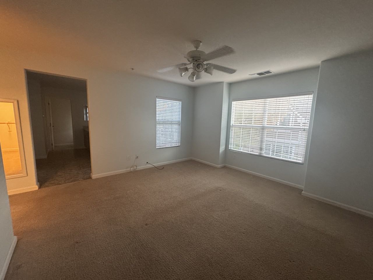 11809 Cumbre Court - Photo 7 of 17