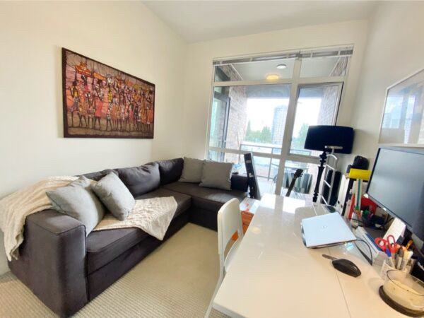 105 Second St W - Photo 5 of 9