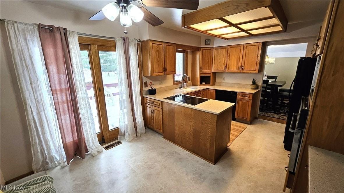 5635 Janet Blvd - Photo 7 of 25