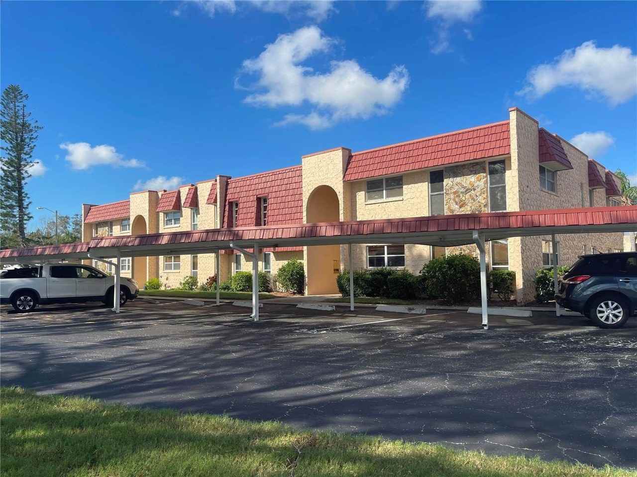 124 Dogwood Cir - Photo 4 of 41