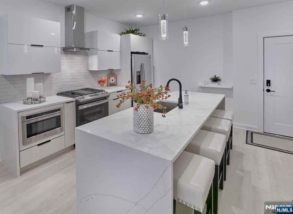 8 Tice Rd - Photo 4 of 29