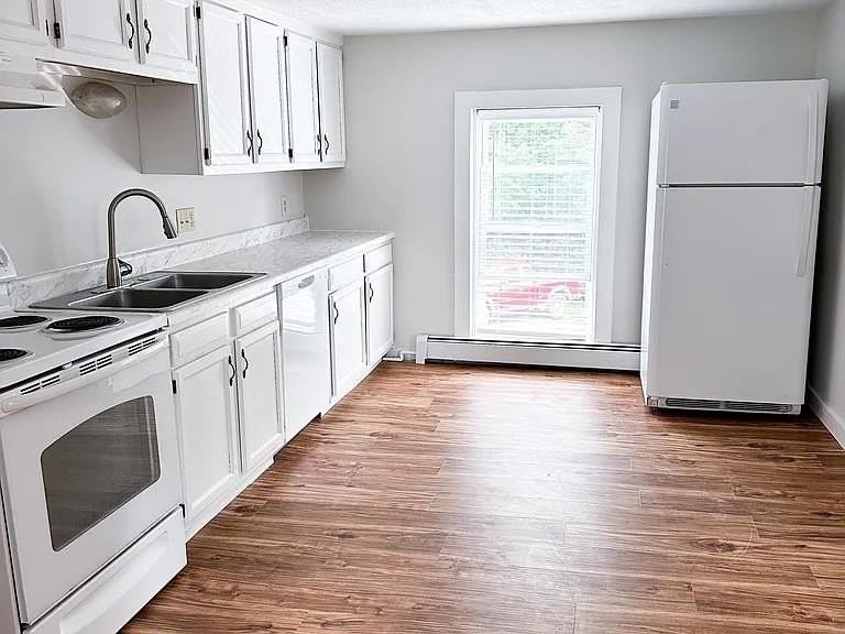 7 Depot St #8 - Photo 3 of 15