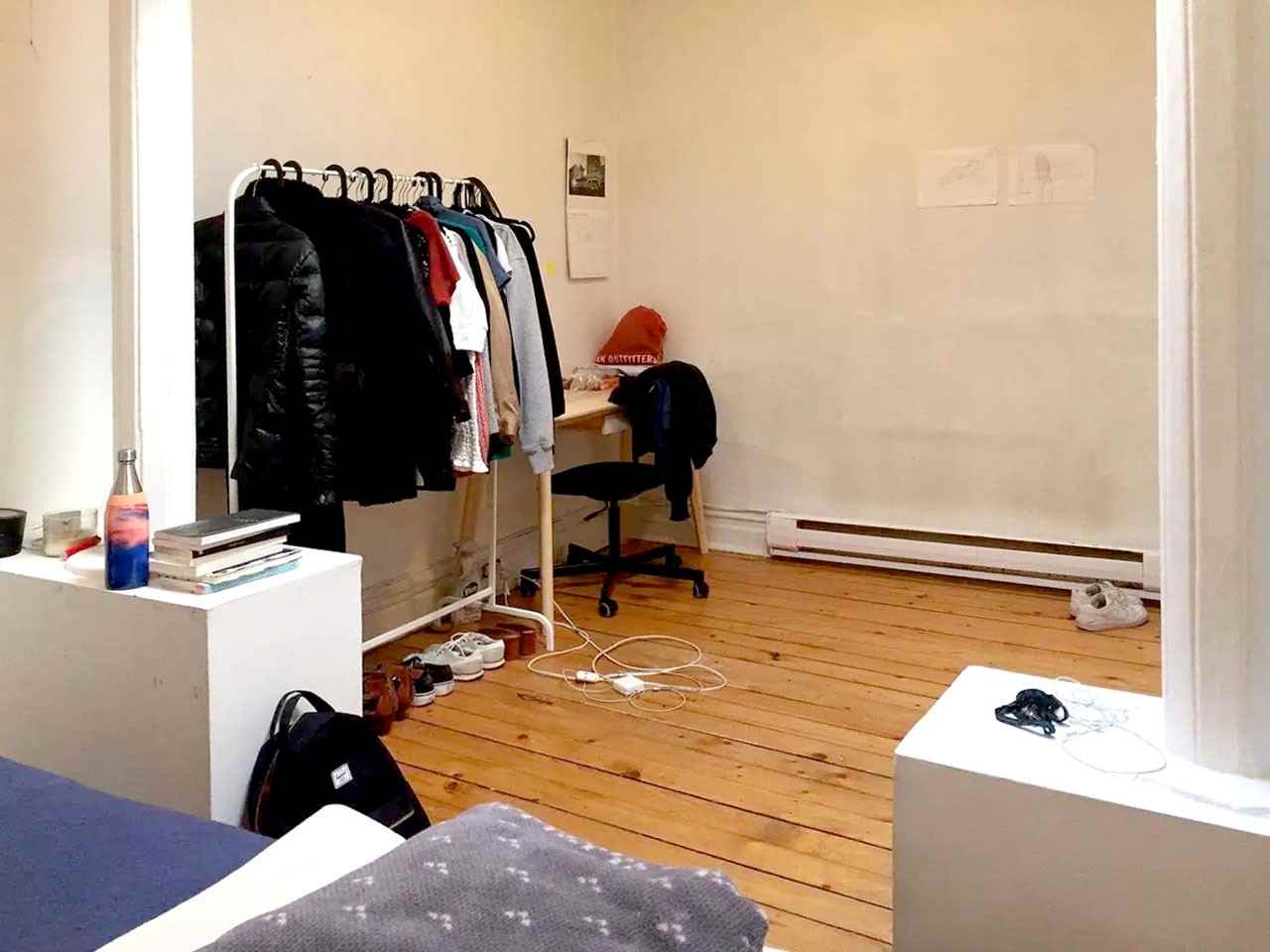 Av. Coloniale & Rue Roy E - Photo 7 of 9