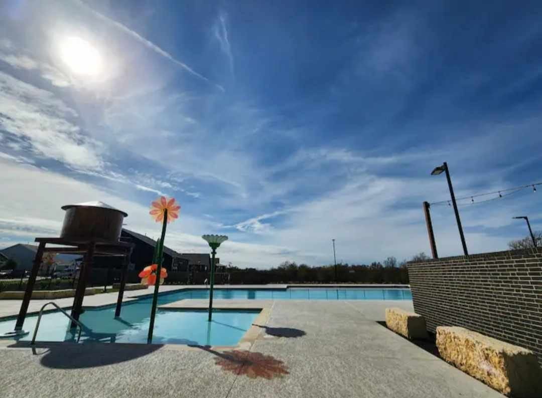 13907 Mussel Run - Photo 3 of 11