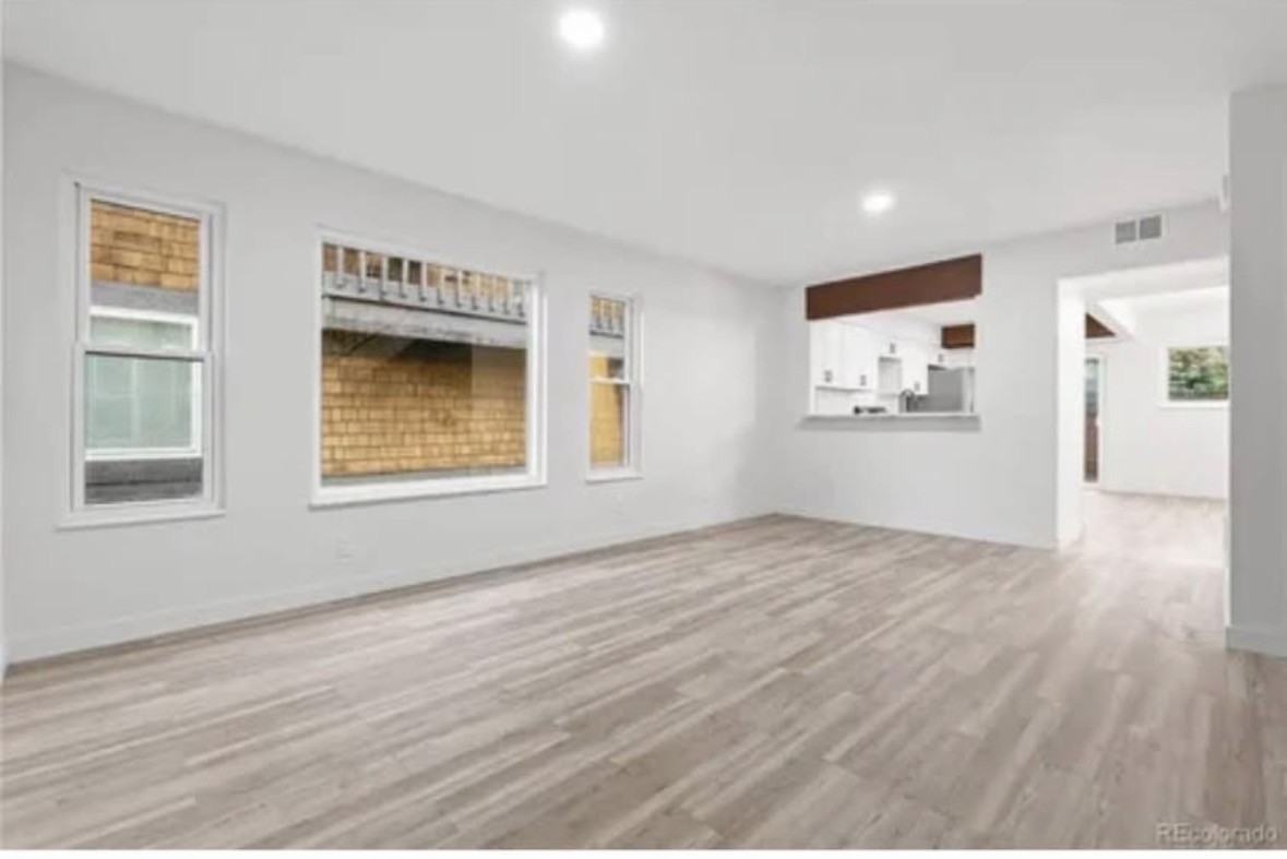 1347 S Crystal Way - Photo 3 of 13