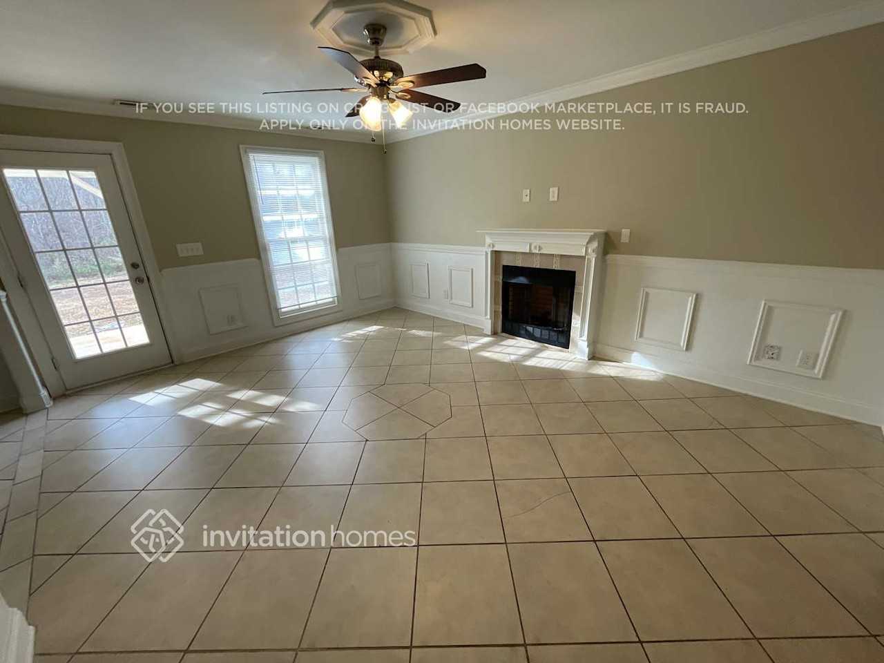 3837 Sally Ln - Photo 3 of 15