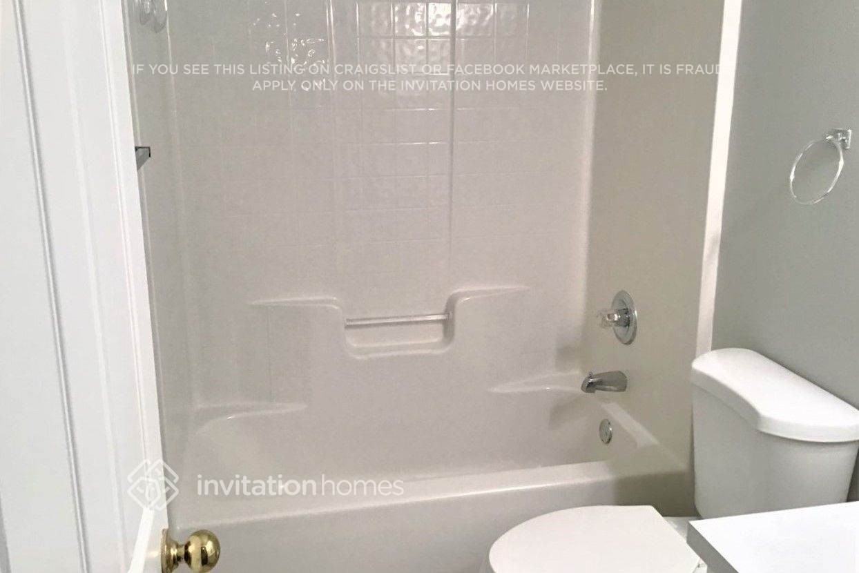 2030 Stratford Pointe Dr - Photo 7 of 10