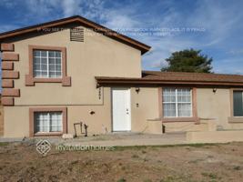 featured image of 3808 W Columbine Dr