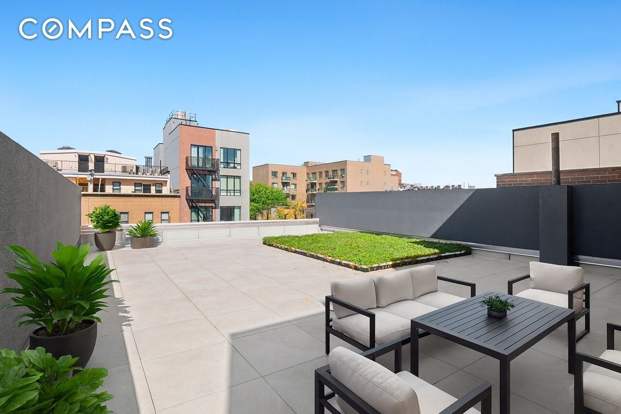 212 Montrose Ave #1B - Photo 7 of 7