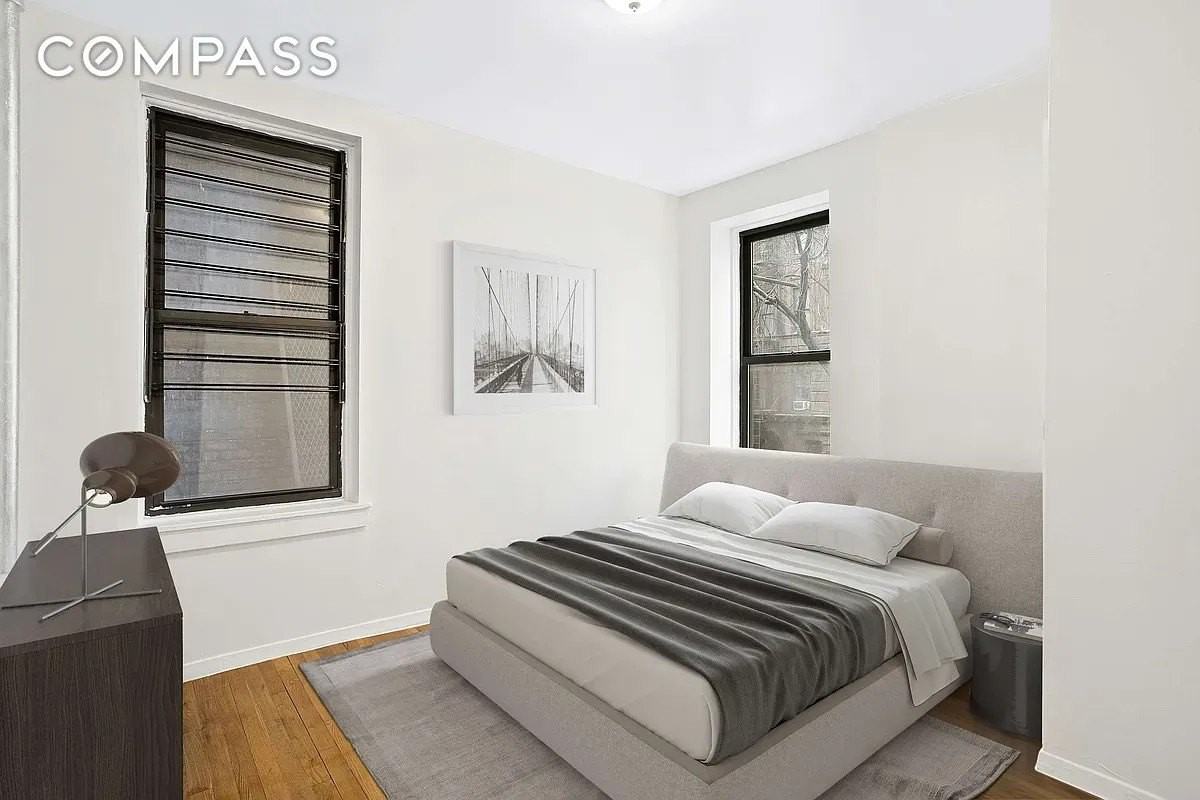 359 W 45th St #2RS - Photo 5 of 6