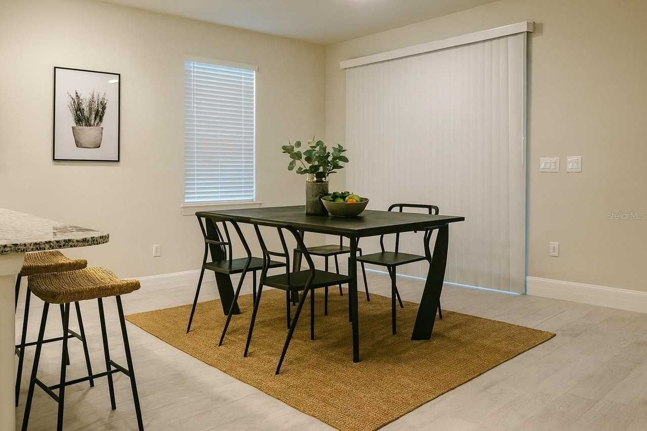 7415 Olivewood Ave - Photo 3 of 16