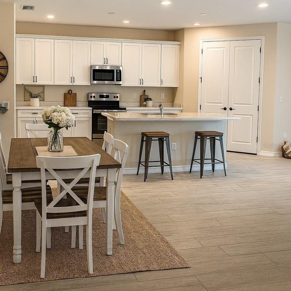 6735 Willow View Ave - Photo 2 of 19