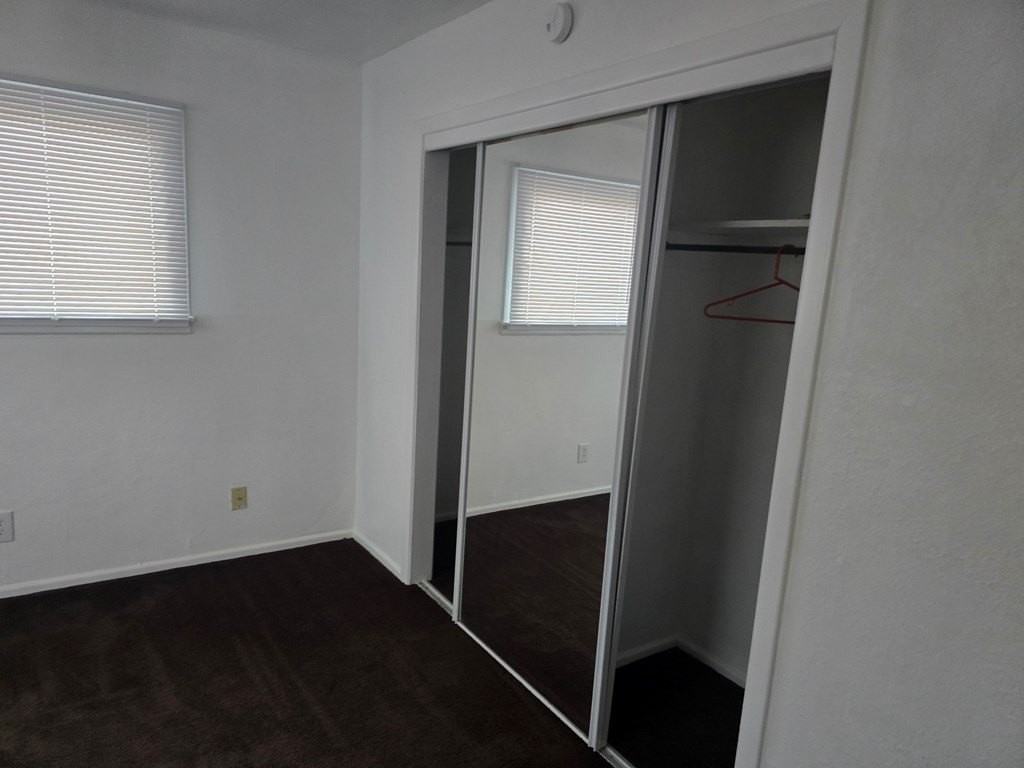 2405 Nabors Ln - Photo 6 of 10