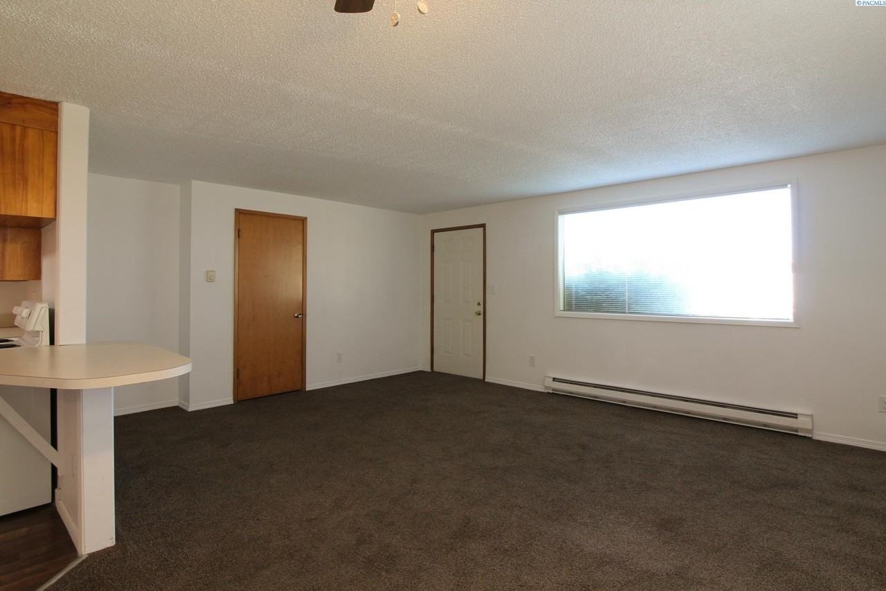 1707 W 7th Ave - Photo 5 of 9