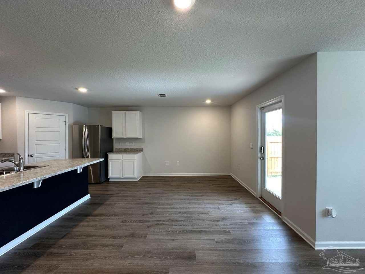 1929 High Ridge Ct - Photo 6 of 23